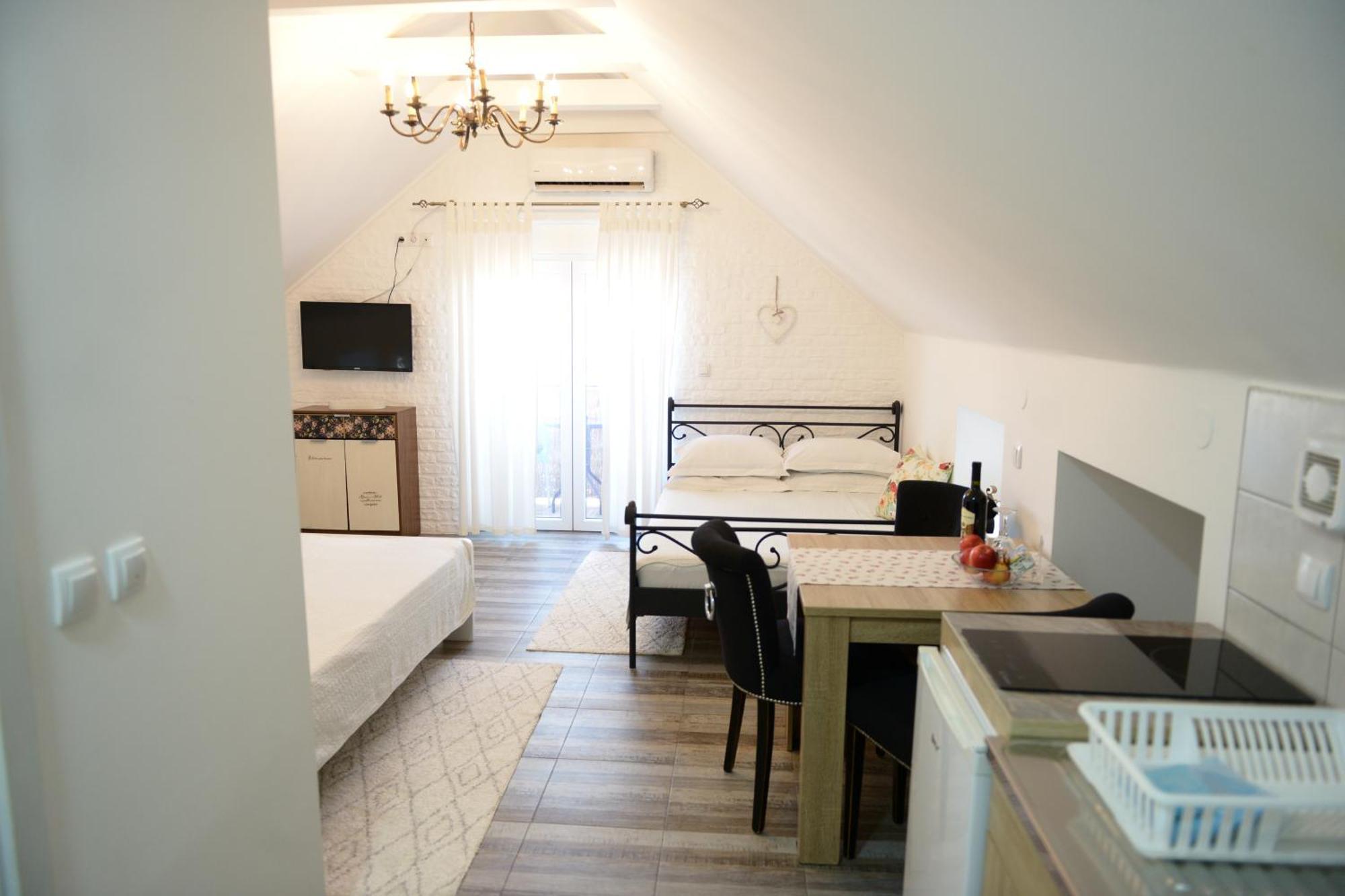 Apartments Idila Bela Crkva  Ngoại thất bức ảnh