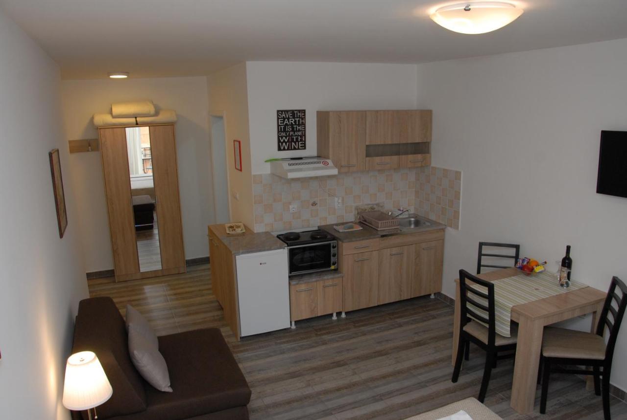 Apartments Idila Bela Crkva  Ngoại thất bức ảnh